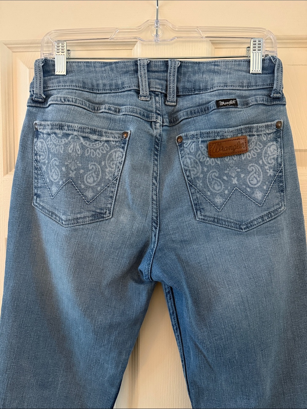 Wrangler Women’s Light Blue Boot Cut Jeans with Paisley Back Pockets